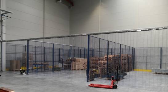 Instalacja kurtyn PCW Instalacja kurtyn PCW